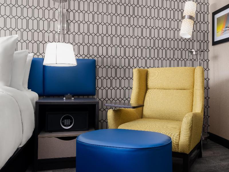 Glo Best Western Bronx NYC image