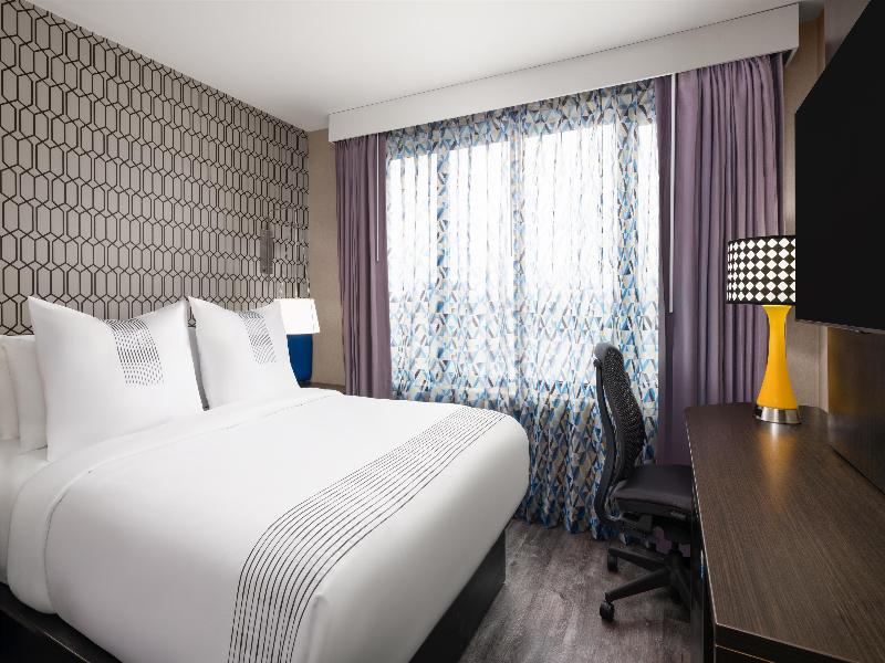 Glo Best Western Bronx NYC image