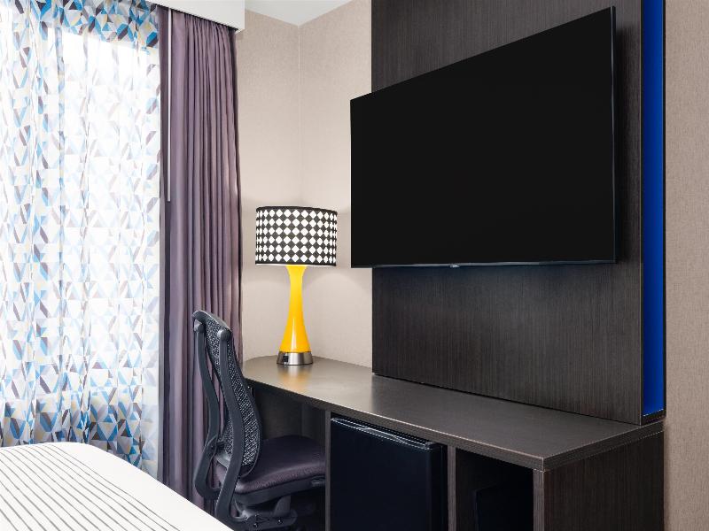 Glo Best Western Bronx NYC image
