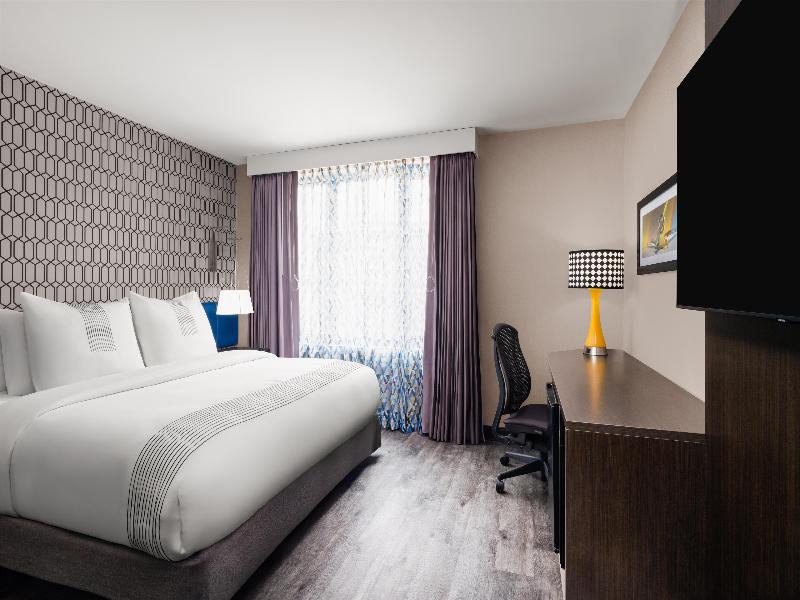 Glo Best Western Bronx NYC image
