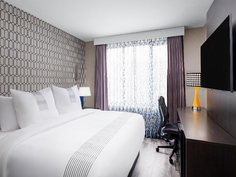 Glo Best Western Bronx NYC image