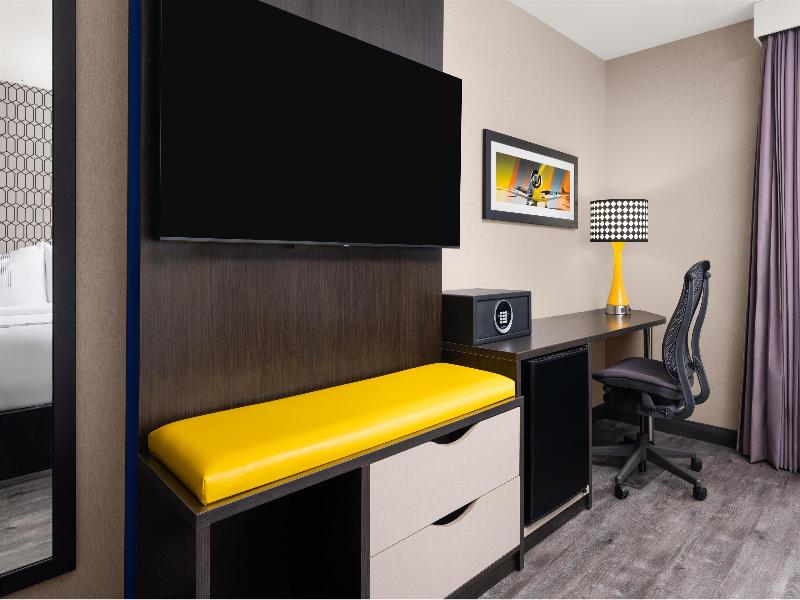 Glo Best Western Bronx NYC image