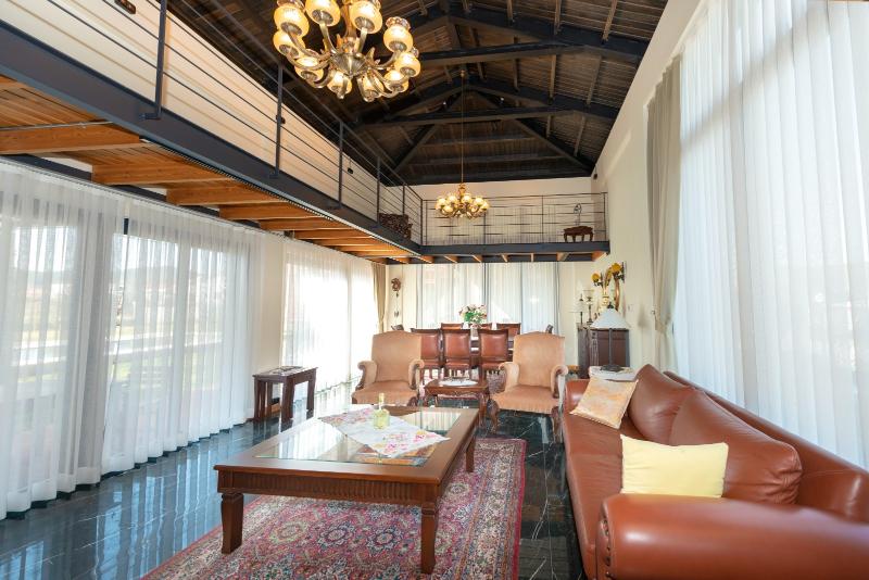 Urla Köstem Müze Otel image