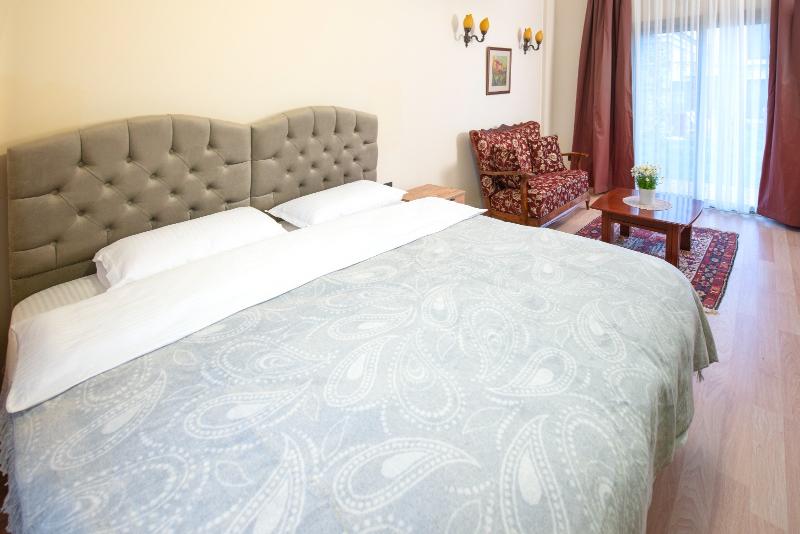 Urla Köstem Müze Otel image
