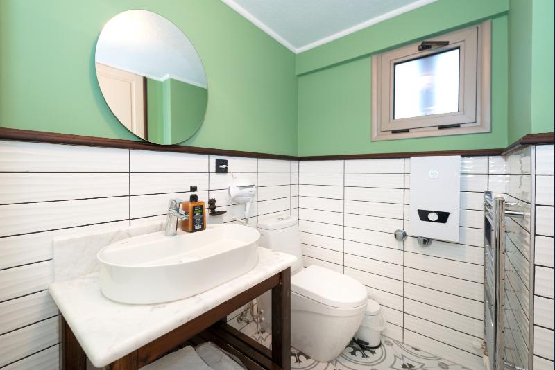 Urla Köstem Müze Otel image