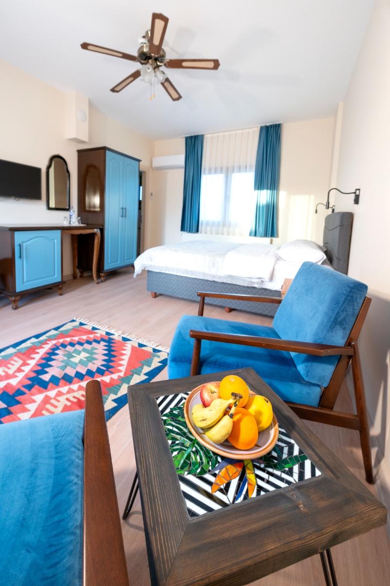 Urla Köstem Müze Otel image