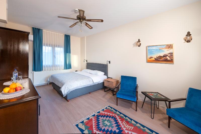 Urla Köstem Müze Otel image