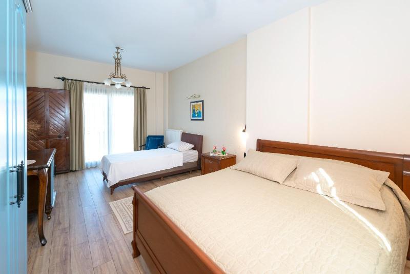 Urla Köstem Müze Otel image