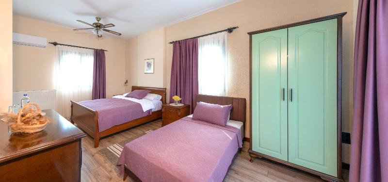 Urla Köstem Müze Otel image