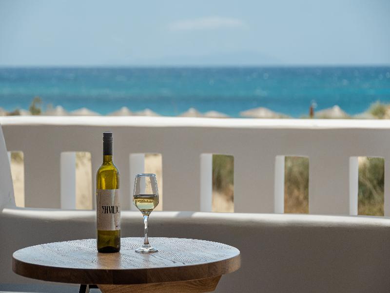 Almiriki Naxos Beachside Living image