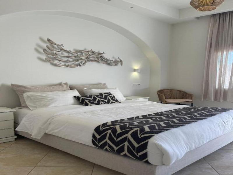 Almiriki Naxos Beachside Living image