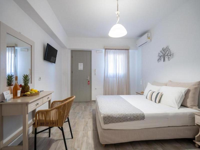 Almiriki Naxos Beachside Living image