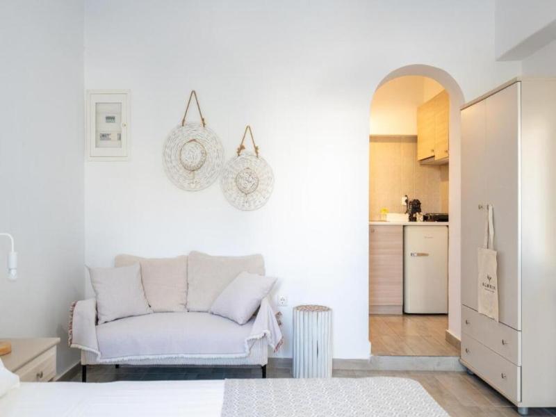 Almiriki Naxos Beachside Living image