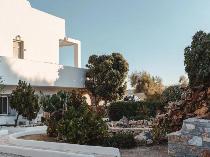 Almiriki Naxos Beachside Living image