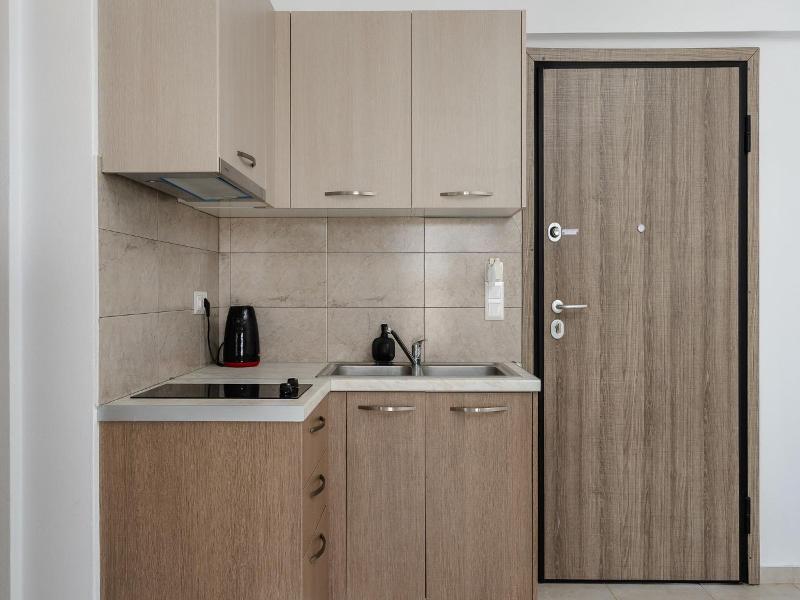 Evripus Suites Naxos image