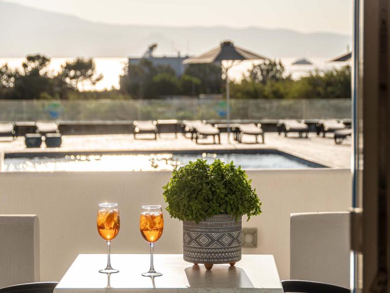 Evripus Suites Naxos image