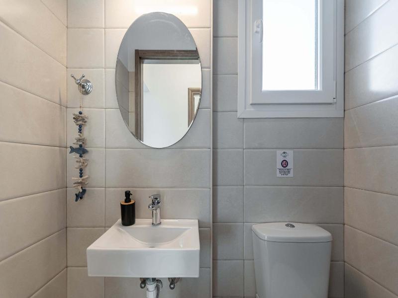 Evripus Suites Naxos image