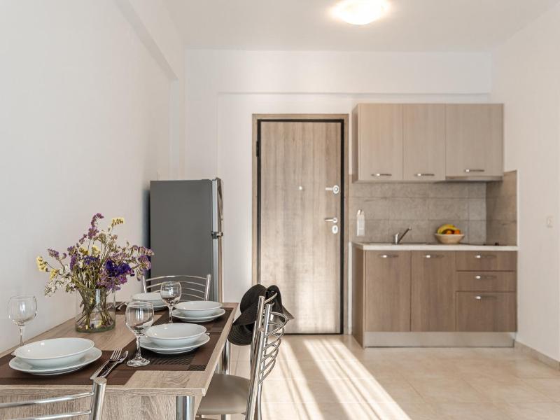 Evripus Suites Naxos image