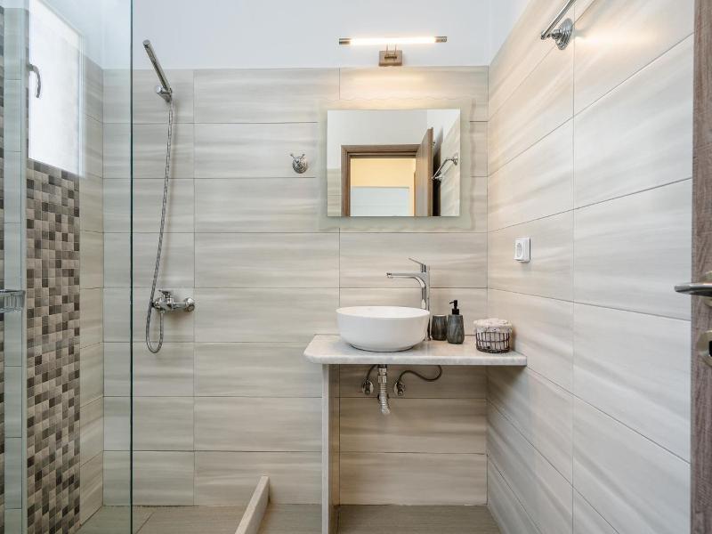 Evripus Suites Naxos image