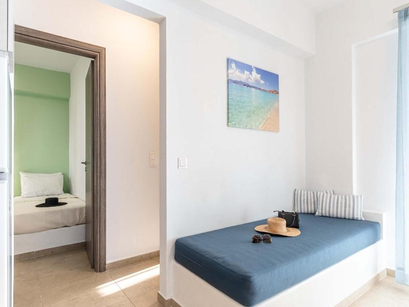 Evripus Suites Naxos image