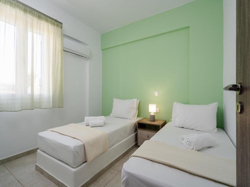 Evripus Suites Naxos image