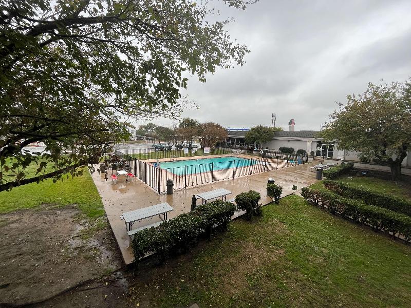 Motel 6 Mesquite Tx Town East image