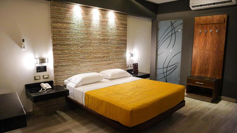 Hotel Myst image