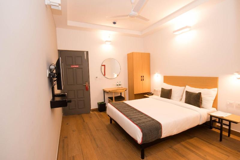 Hotel Vemara image