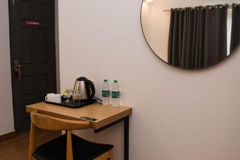 Hotel Vemara image