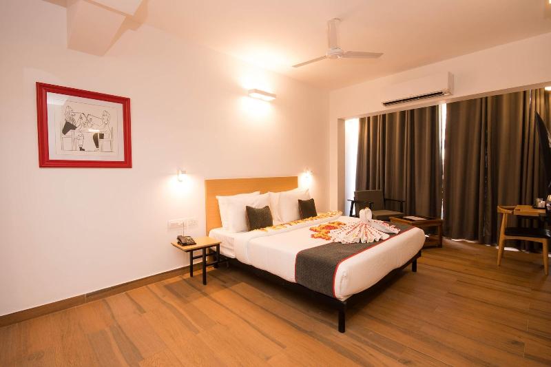 Hotel Vemara image
