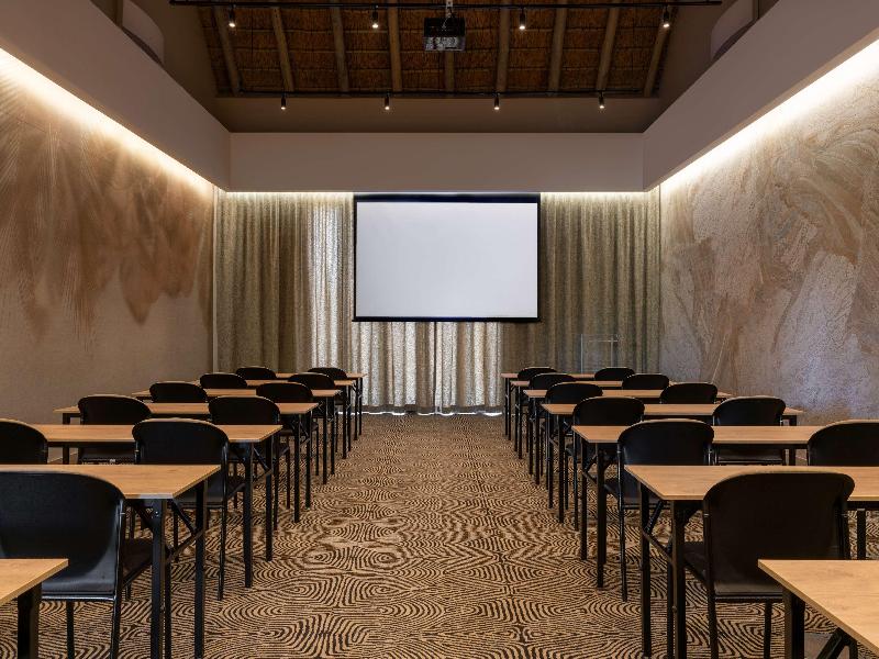 Radisson Safari Hotel Hoedspruit image
