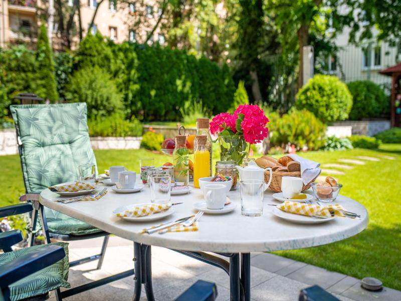 Hotel Arcus Garden image