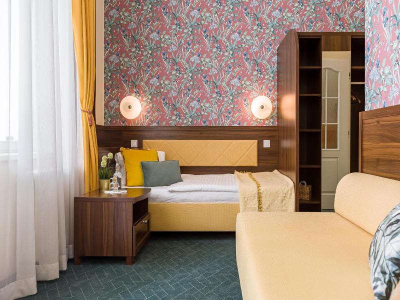 Hotel Arcus Garden image