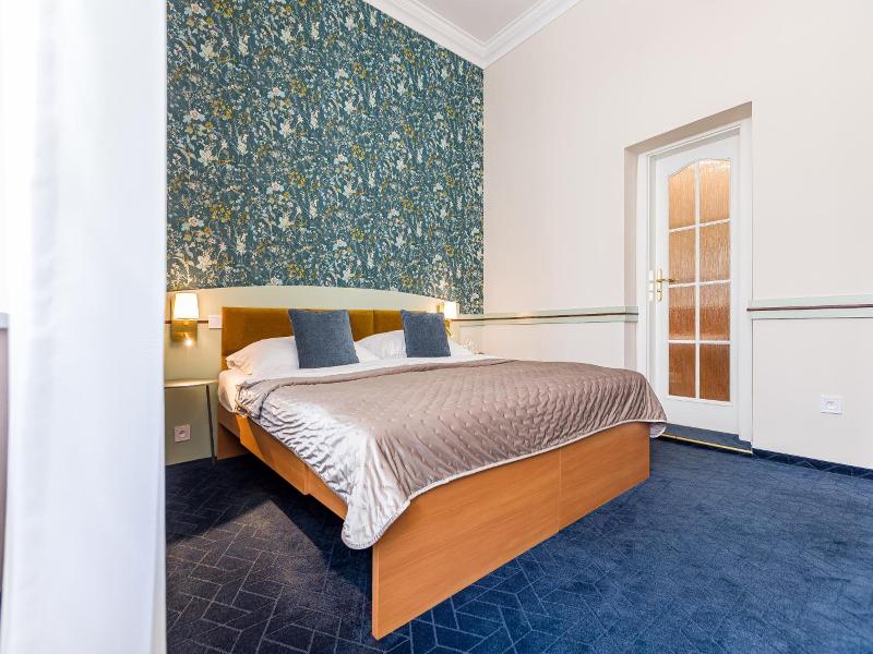Hotel Arcus Garden image