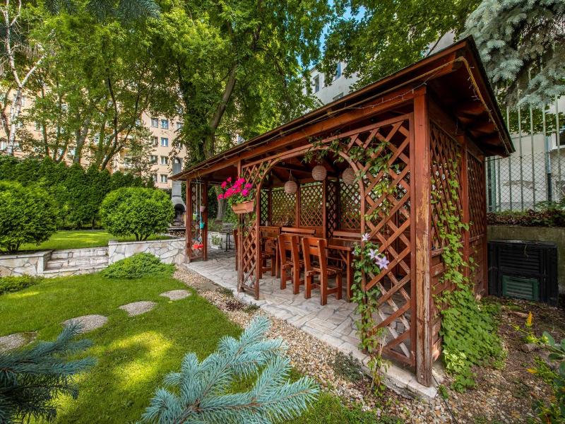 Hotel Arcus Garden image