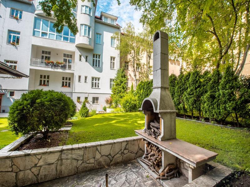 Hotel Arcus Garden image