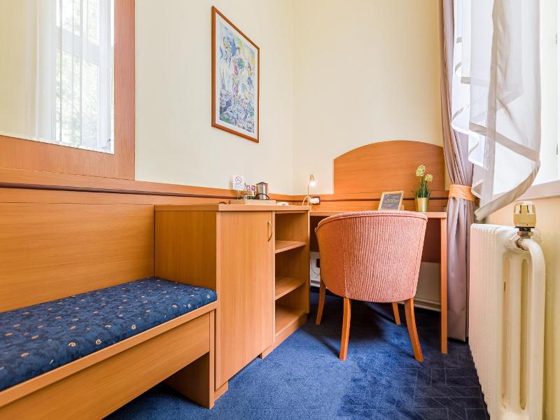 Hotel Arcus Garden image