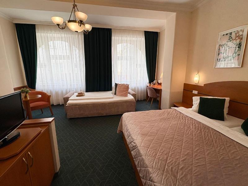 Hotel Arcus Garden image