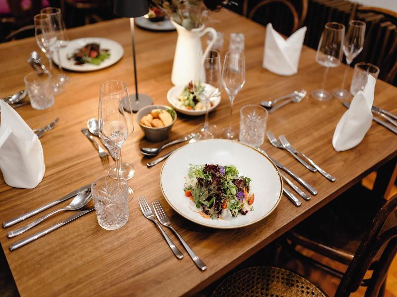 Boutiquehotel Hubertushof image