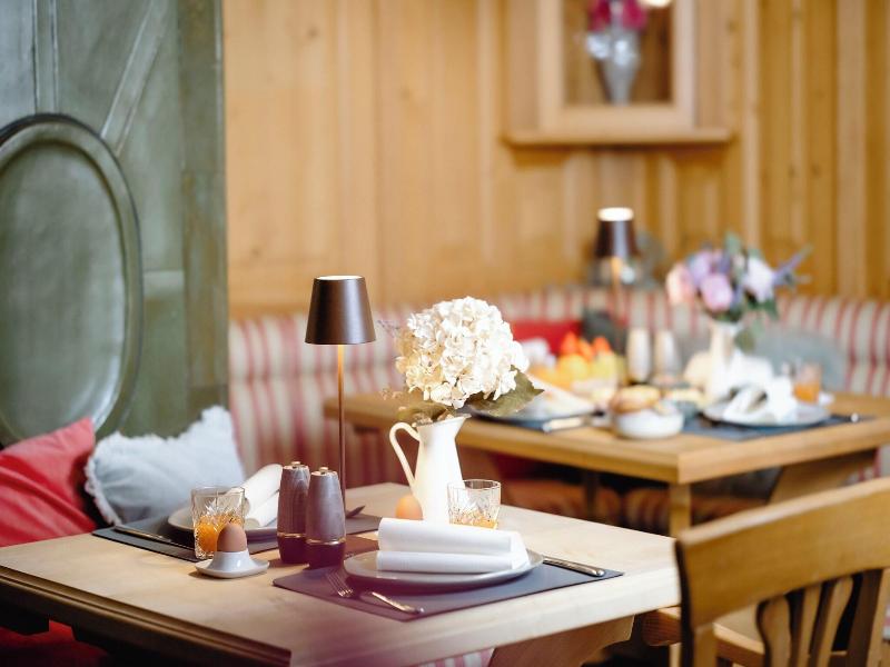 Boutiquehotel Hubertushof image