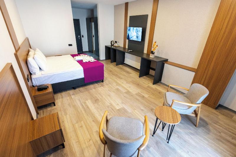 Restway Hotel image