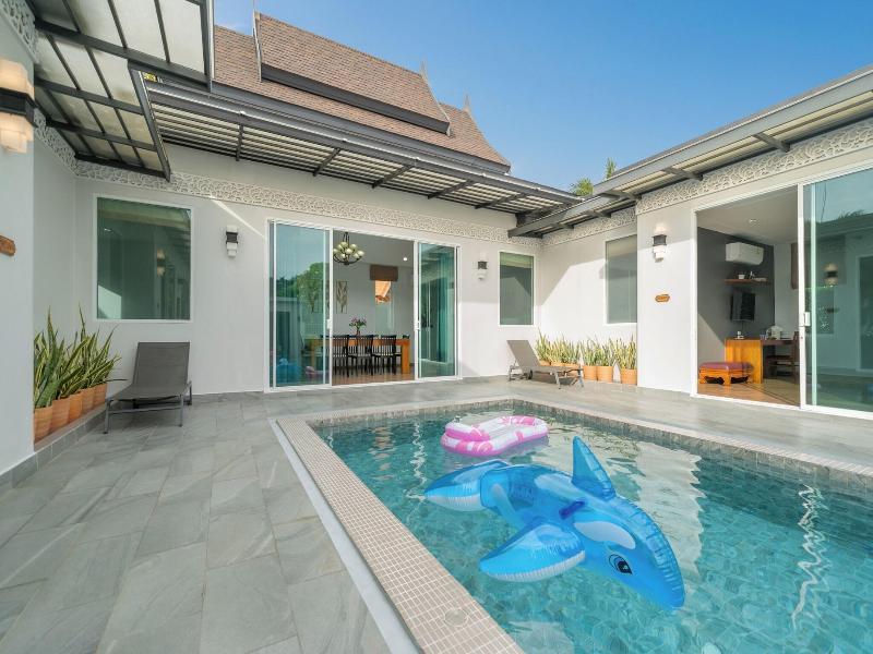 Phuket La Siesta Pool Villa And Pool Access image