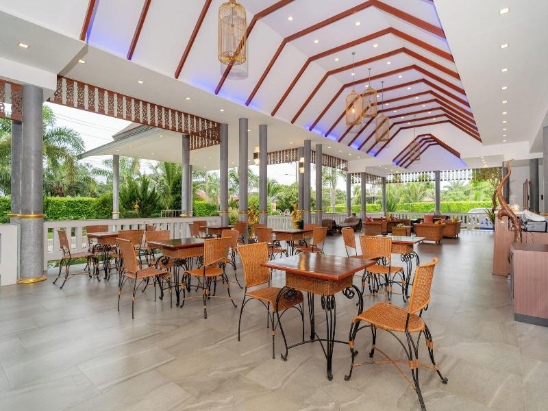 Phuket La Siesta Pool Villa And Pool Access image