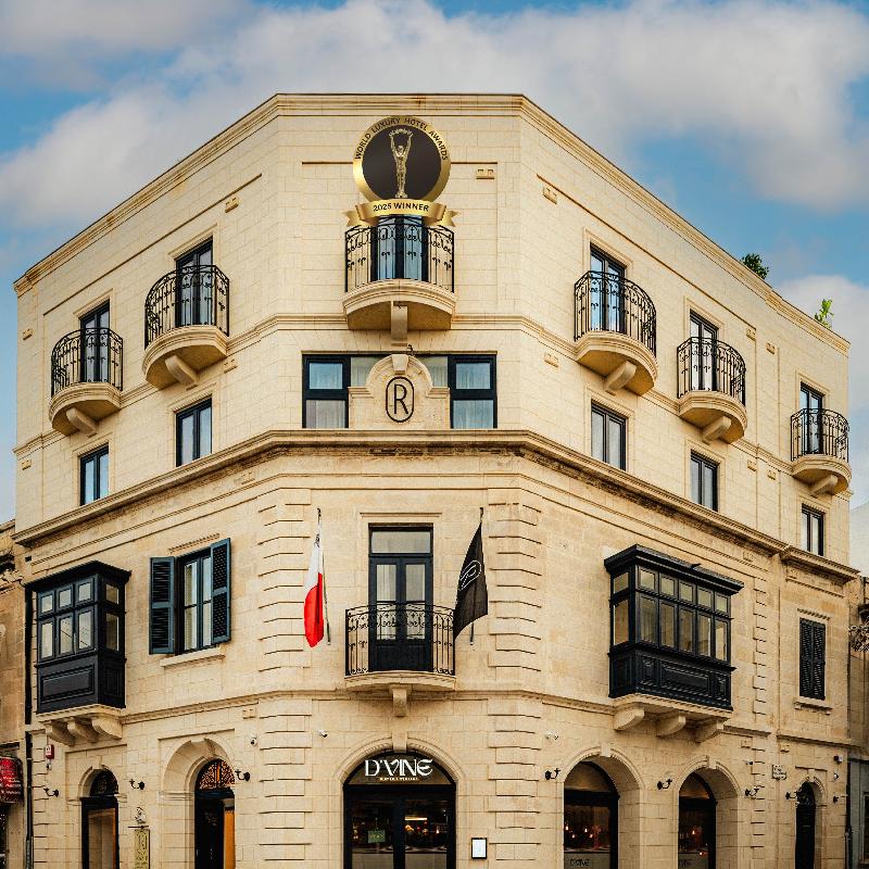 Royale Sainte Helene Boutique Hotel image