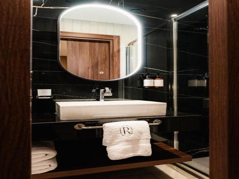 Royale Sainte Helene Boutique Hotel image