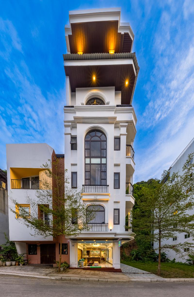 Cat Ba Green Pearl Hotel