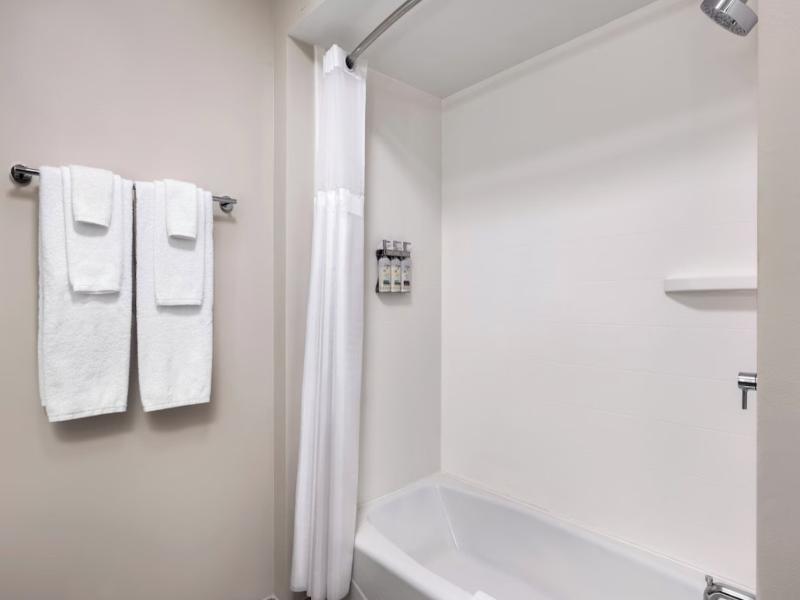 Holiday Inn Express PittsfieldLenoxBerkshires image
