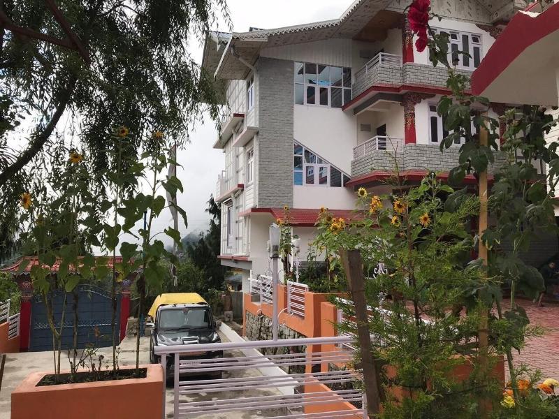 Udaan Tashi Gakhil Resort — general view