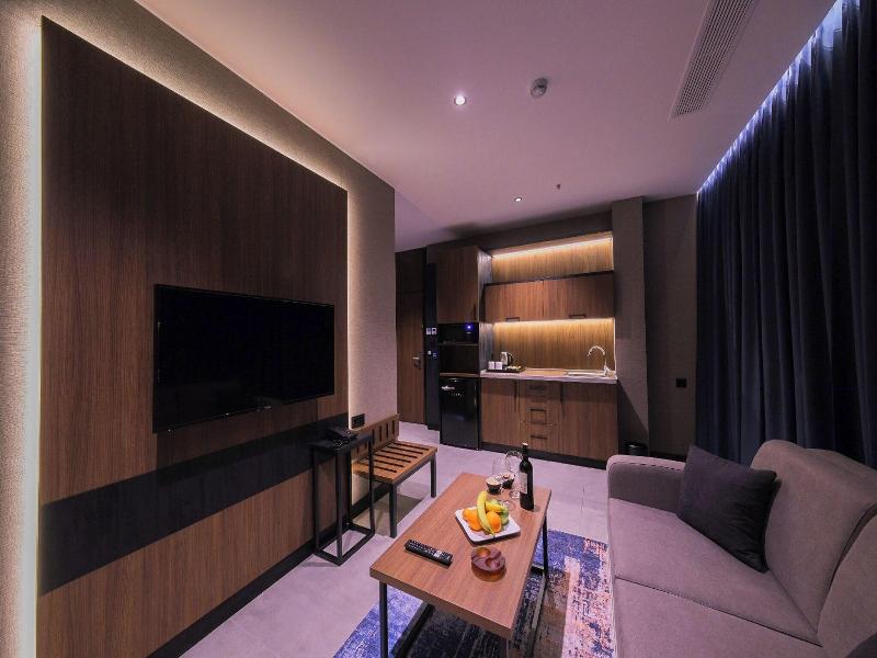 The Kailyn Hotels Suites Ata Uehir image