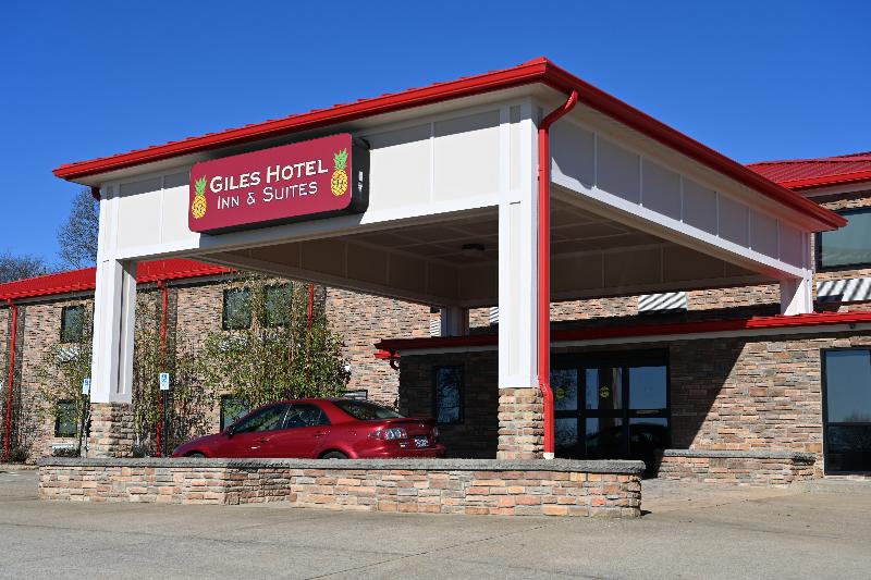 Giles Hotel Inn & Suites image
